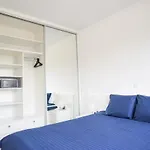 Apartment Zara White