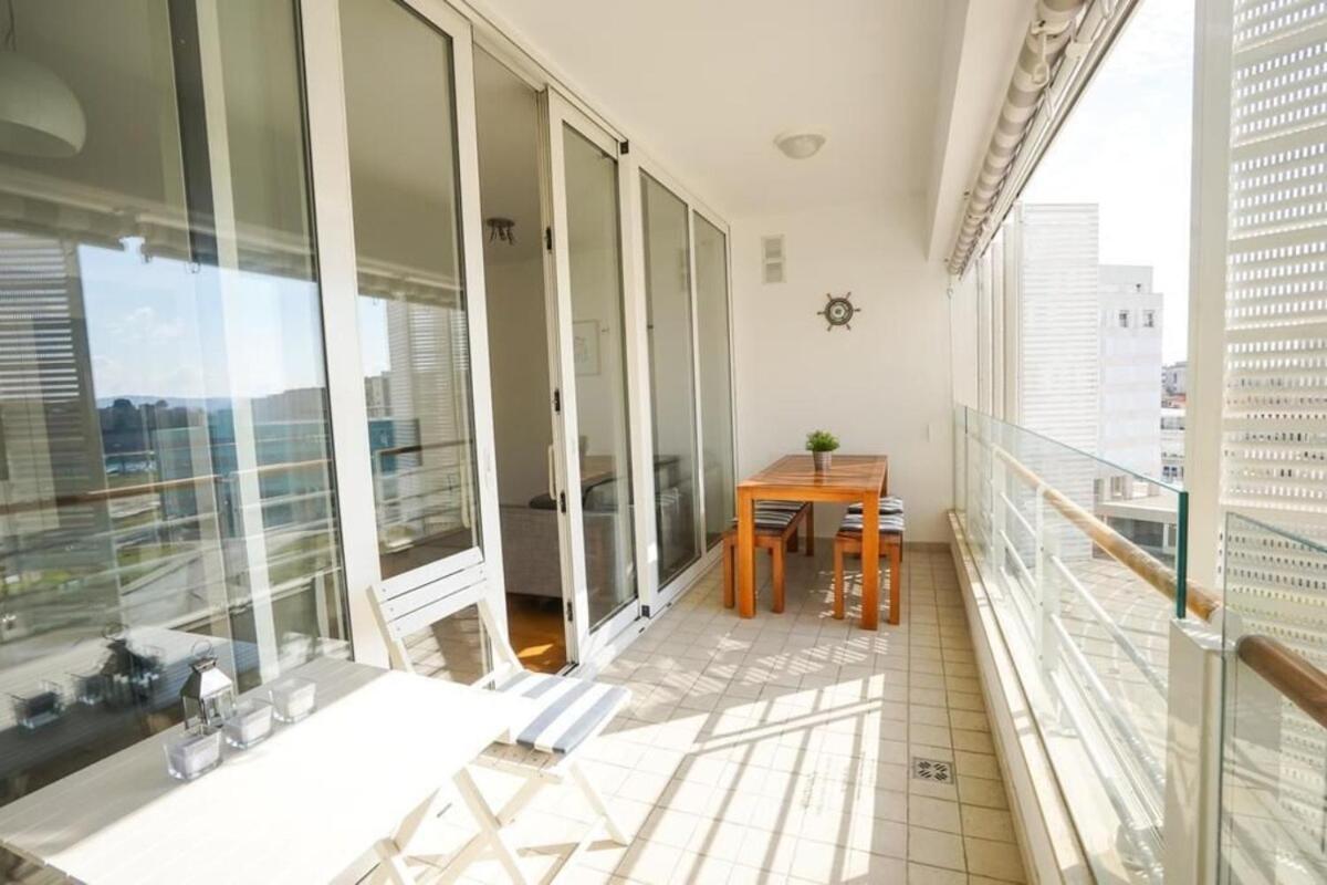 Apartment White
